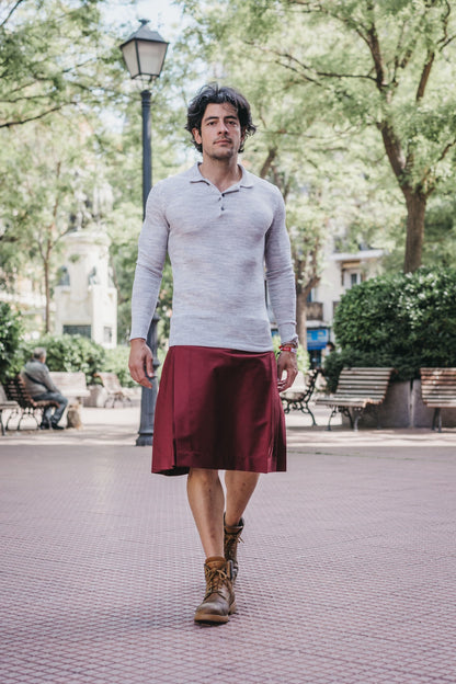 Falda Barker Granate de DAVES, look en la calle
