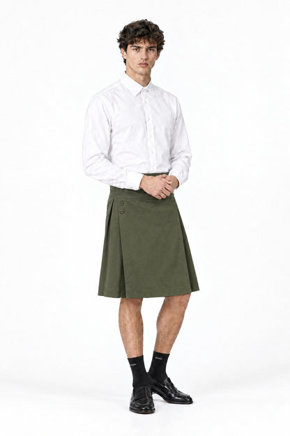 Jupe pour homme BARKER VERT associée à une chemise blanche