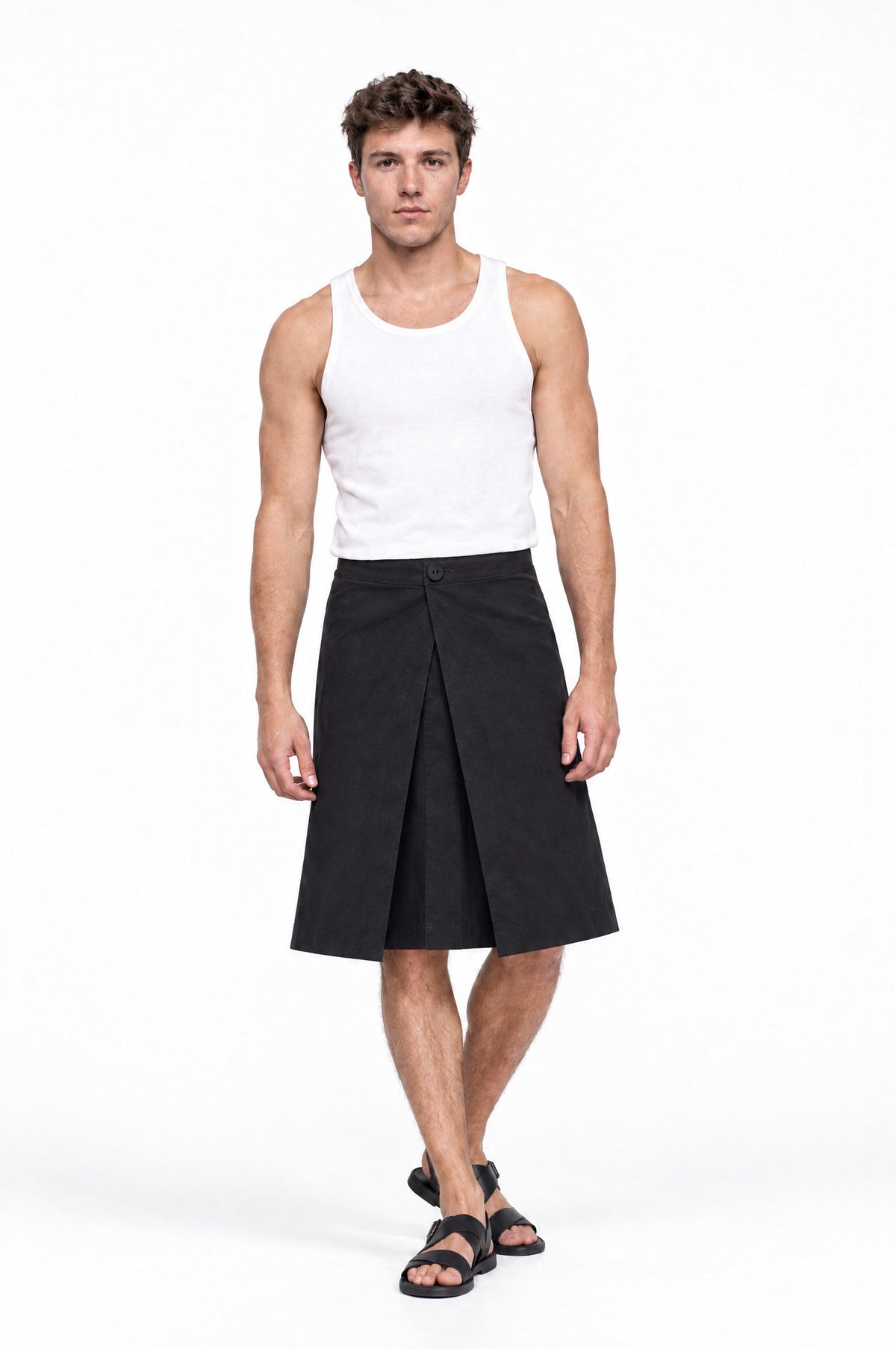 Jupe pour homme HAWKINS NOIR, vue de face portée par le mannequin
